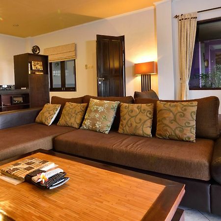 Dolphin Beach Bali Lovina Beach Extérieur photo