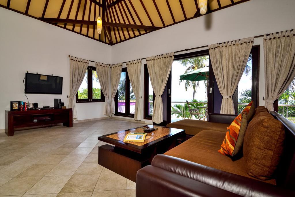 Dolphin Beach Bali Lovina Beach Extérieur photo