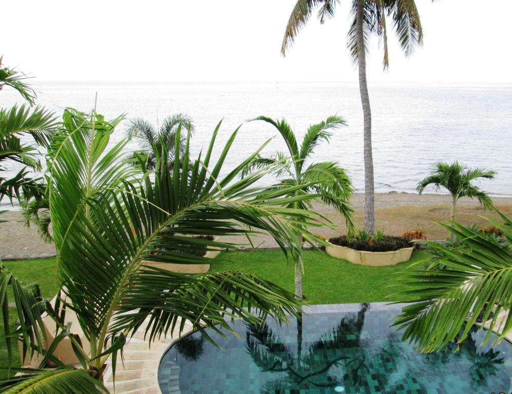 Dolphin Beach Bali Lovina Beach Extérieur photo